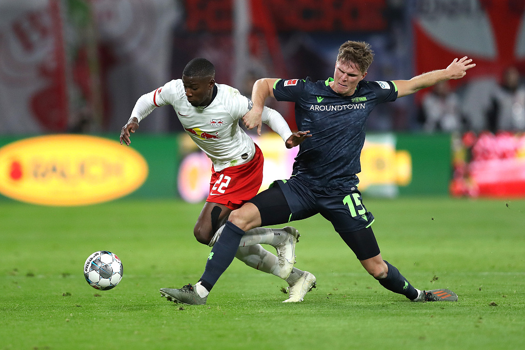 中欧体育首页关于今晨巴塞罗那队长鼓劲转折点莱比锡单刀错失，今晨波特兰开拓者单刀错失直接炸裂的信息